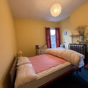 Photo 1- click for photo gallery